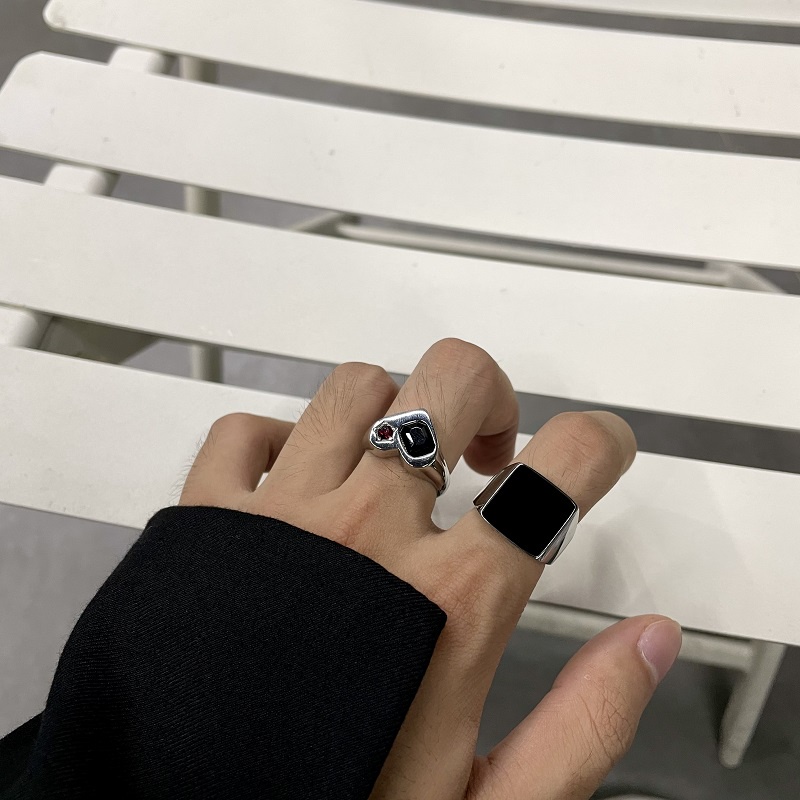 [Cherrye] Cincin Pria Baja Titanium Batu Permata Hitam Perhiasan Fashion Punk Perak Band Rings