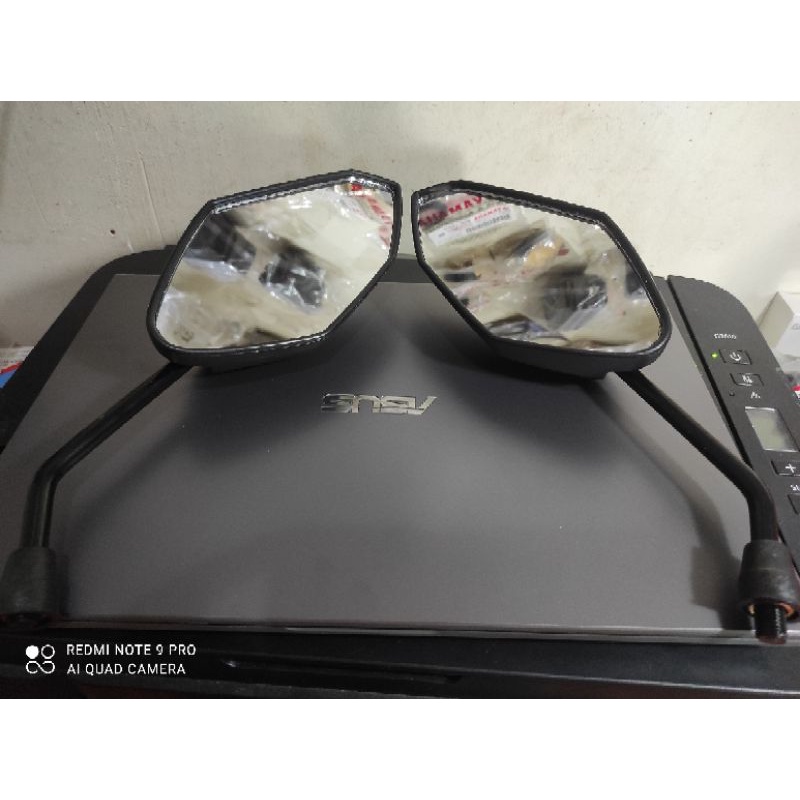 Sepasang Kaca Spion Vario 150 125 LED