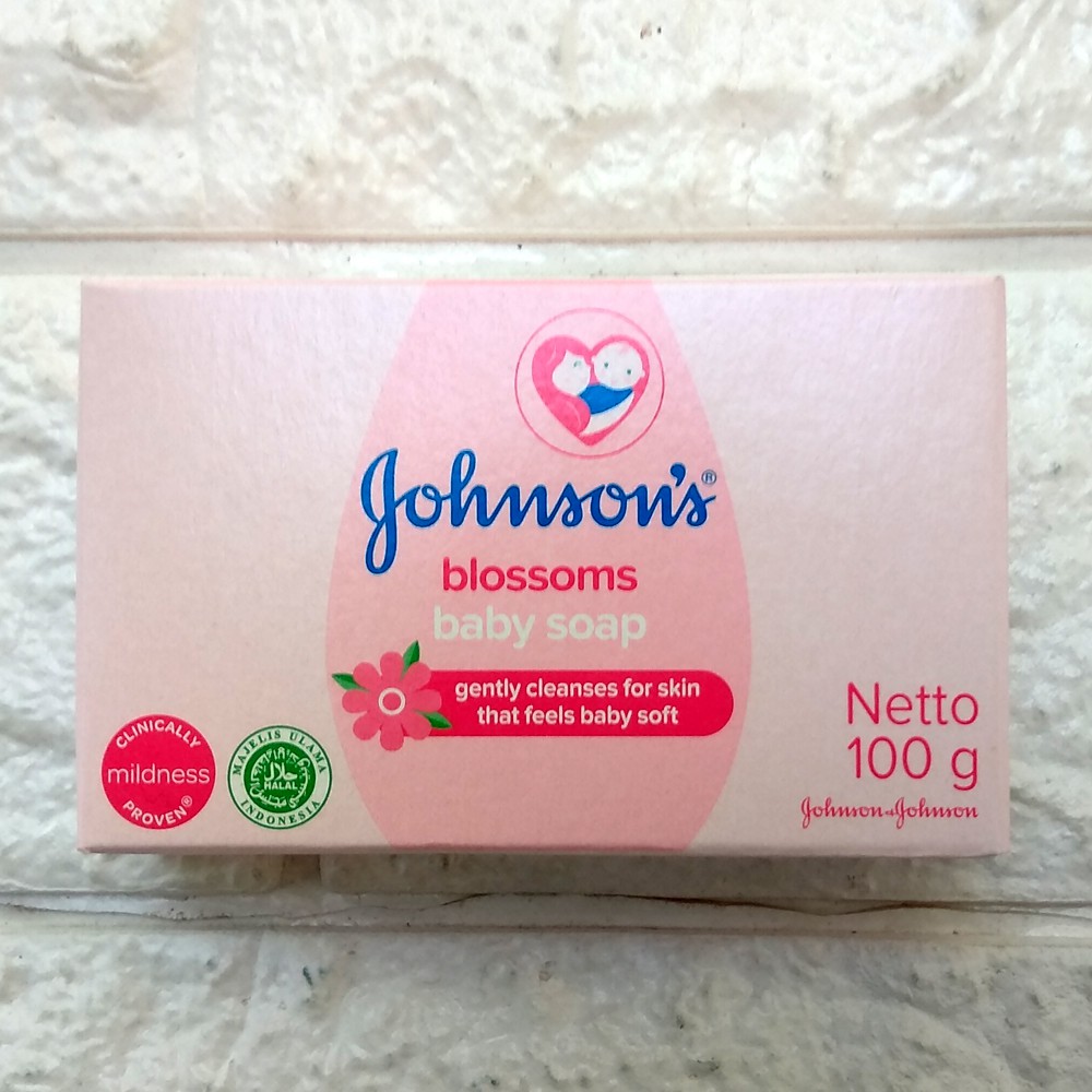 Johnson's Baby bath Soap Blossoms Milk sabun mandi bayi batangan 100gr ens