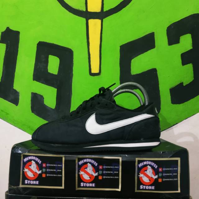 harga retail nike cortez