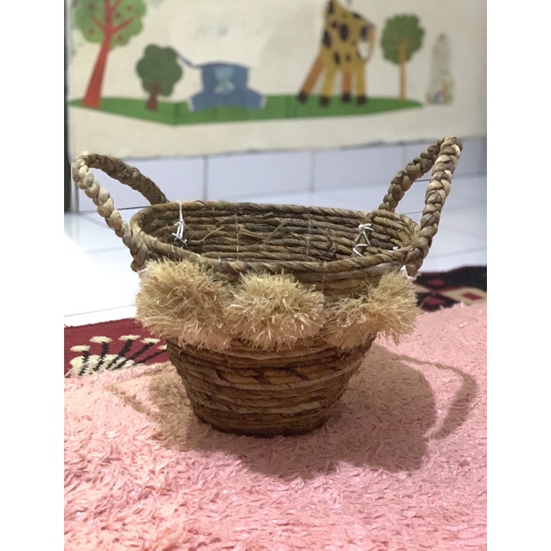 Banana wakul pompom/cover pot/keranjang