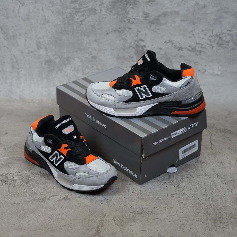 New Balance 992 X DTLR Grey Orange