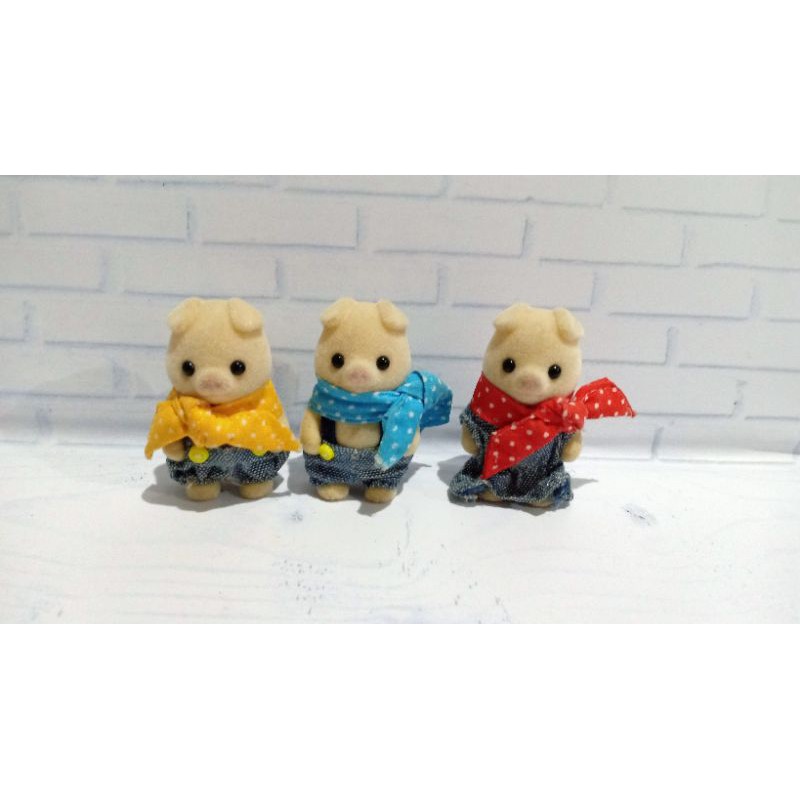 Sylvanian Triplet Grunt pig