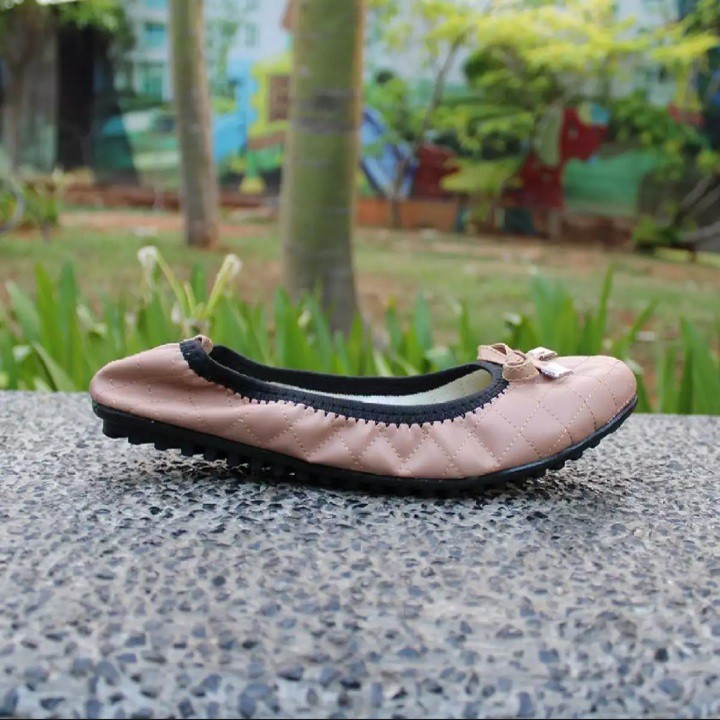 Gratica Sepatu Wanita Flatshoes Balerina Leona DR 32