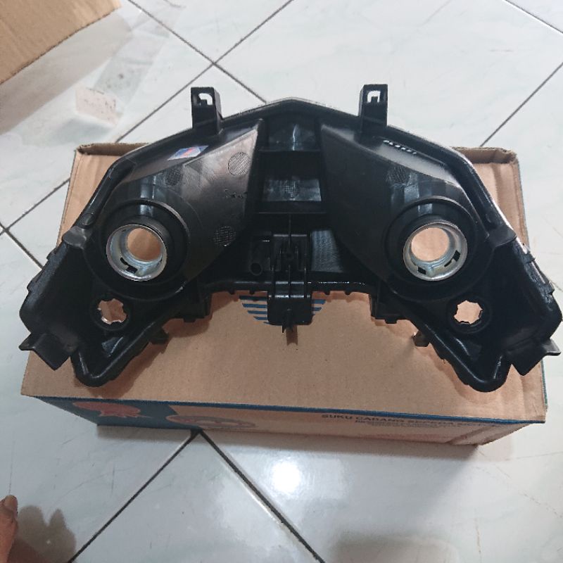 lampu depan reflektor honda vario techno 110 karbu merk win