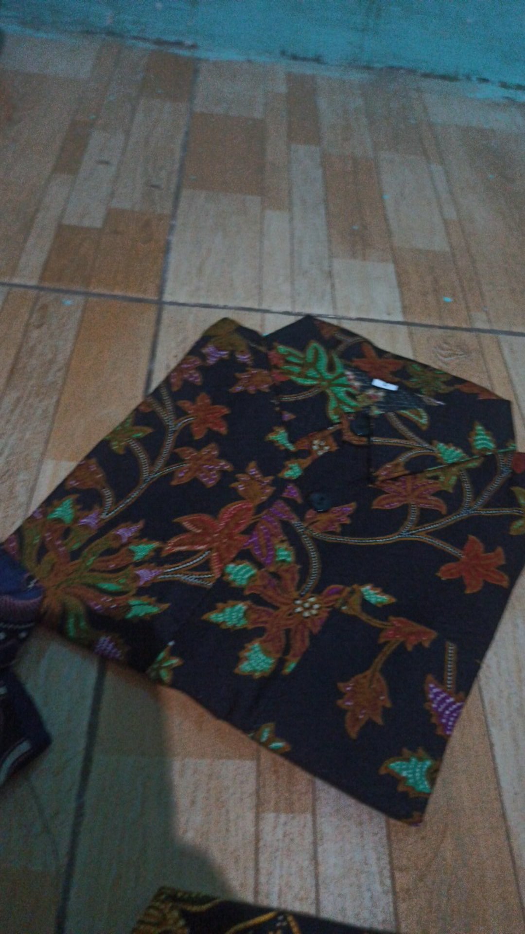 Kemeja Batik Anak / Batik Solo Anak Lengan Pendek. Bahan Katun, 1 S/d 5 Tahun.