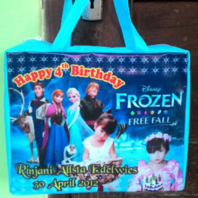 Tas souvenir ulang tahun model resleting tenteng-1