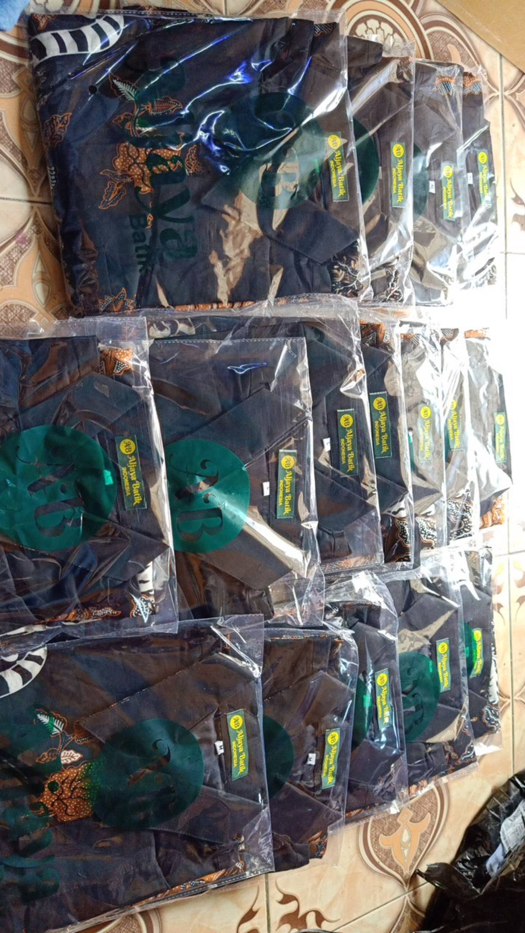 Macan Putih Kemeja Batik Pria Lengan Panjang Full Furing Aljaya Geber Irengan Citra Mas Mangkubumi