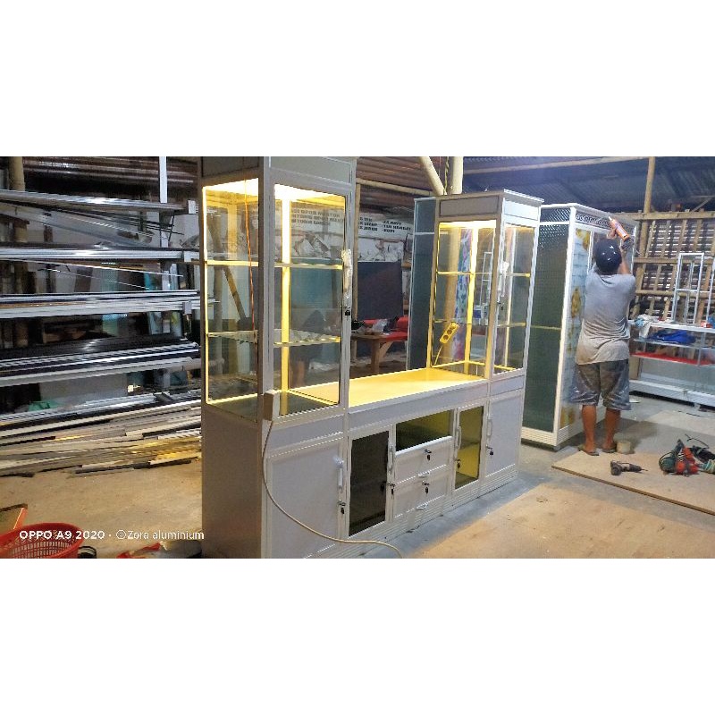 buffet / sidebore alumunium murah bahan bifet dari ACP / rak tv minimalis