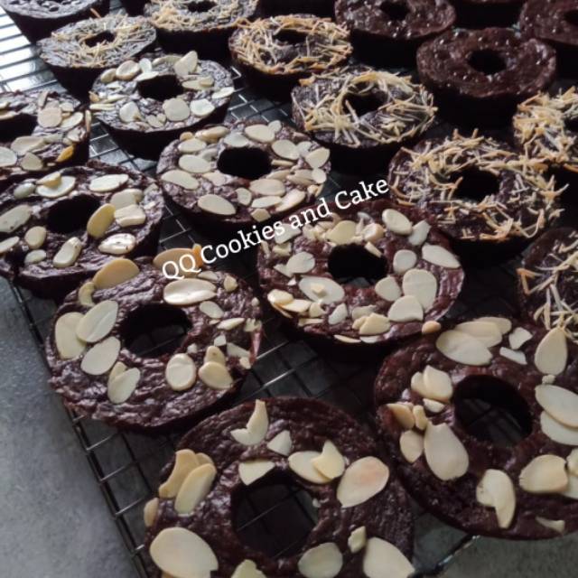 

Brownies Donat Brownat