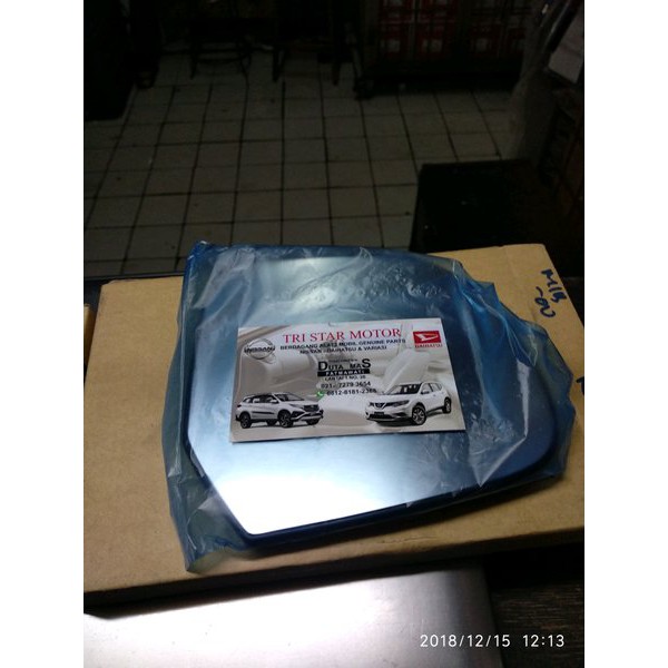 kaca spion nissan march