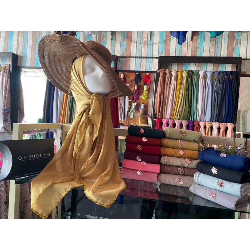 HIJAB SEGI EMPAT POLOS BY OZ KUDUNG / SEGI EMPAT KATUN VOAL / SEGI EMPAT RENDA OZ KUDUNG / HIJAB SEG