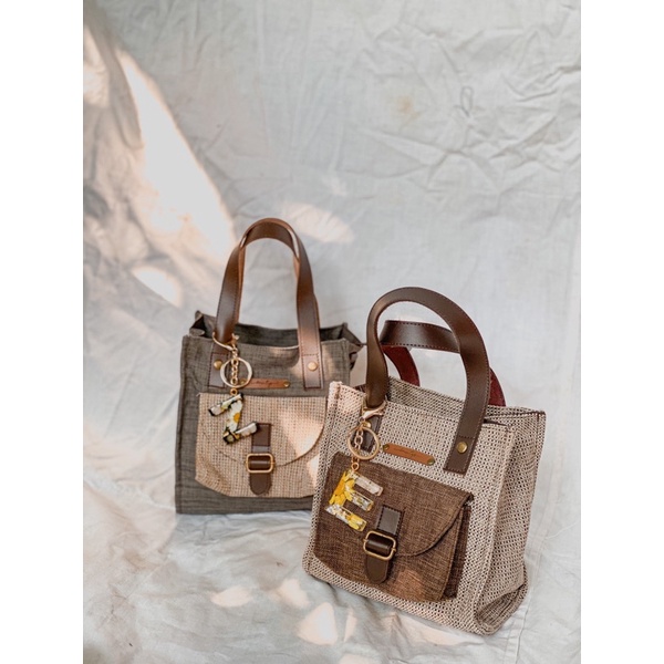 ALANA SLINGBAG