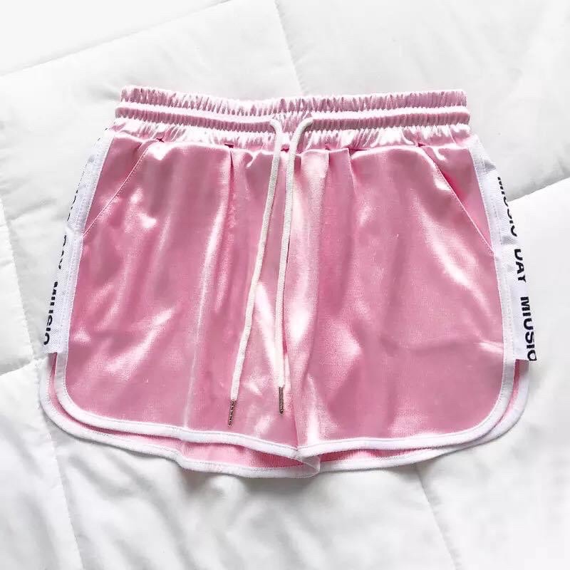 Hotpants Miusio / Miusio Pants / Hot Pants Wanita / Celana Pants Murah