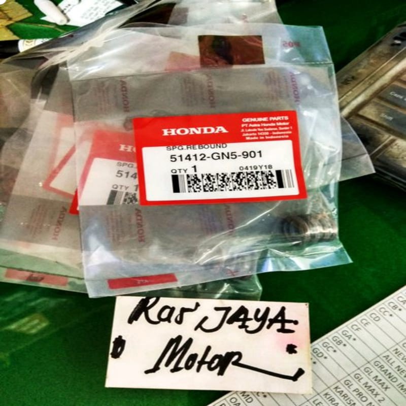 PER SULINGAN SHOCK PER PANTUL DEPAN GRAND SUPRA BEAT ORI AHM