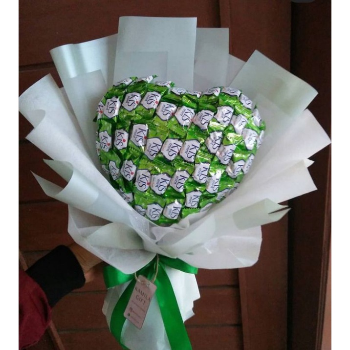 

Kamila.gifts - Buket Permen Kiss Love