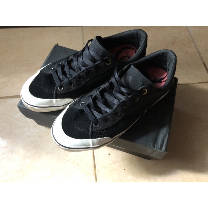 EMERICA INDICATOR LOW (SECOND-HAND) 100% ORIGINAL