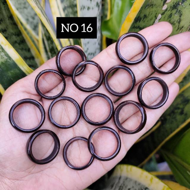 Cincin bulat polos hitam ukuran 16 kokka kaukah kaokah