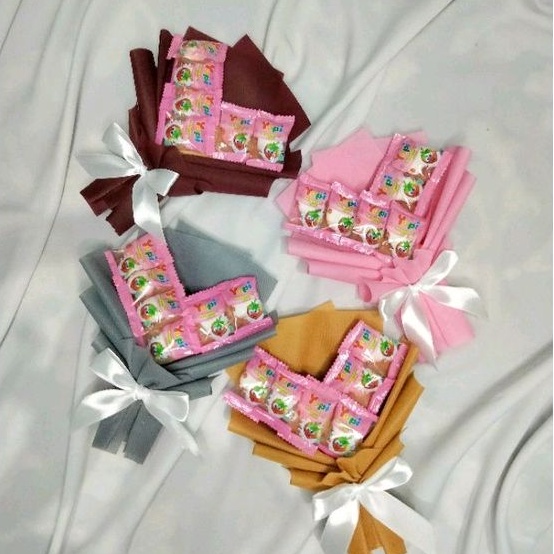 Souvenir ultah/ Buket mini/ hampers jambi