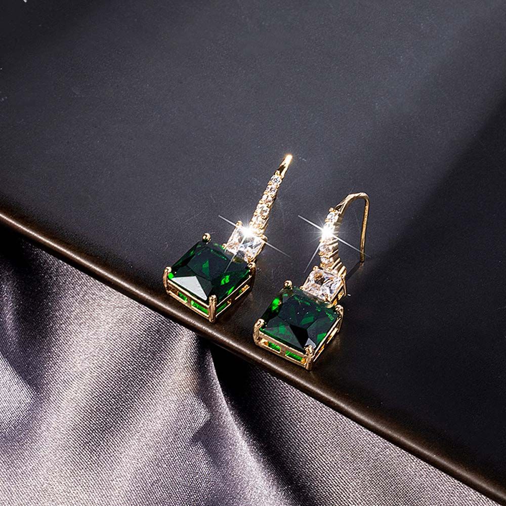 Needway  Elegant Dangle Earrings Retro Fashion Jewelry Earrings Women Geometric Classic Girls Green Crystal Ear Stud/Multicolor