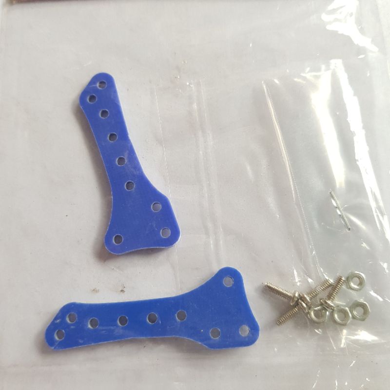 Rep Tamiya 94970 HG FRP Side Damper Plate 1.5mm blue