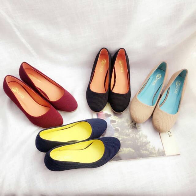 Sepatu  Wedges GUCCI 7178-BL