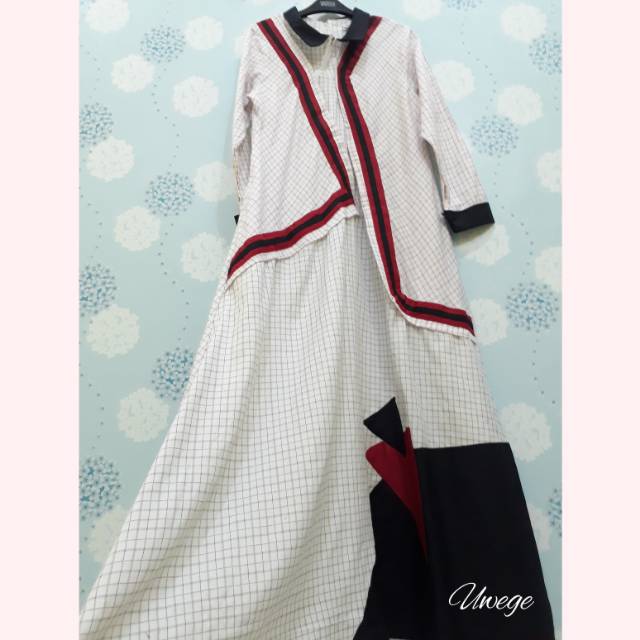 Gamis pamole