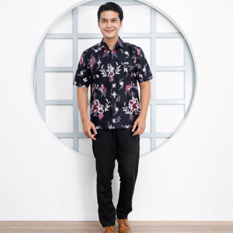 KEMEJA BATIK LENGAN PENDEK BERKUALITAS / HEM BATIK REGULER FIT