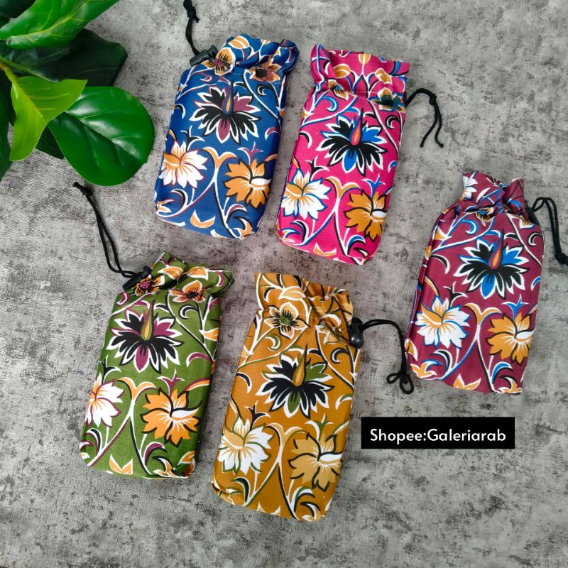 Sejadah Saku plus Pouch Motif Roudhoh