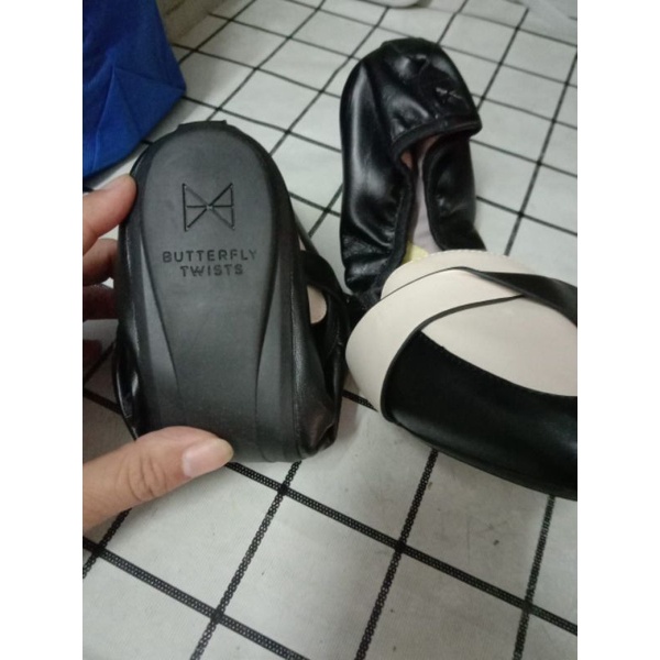 Sepatu lipat butterfly twist size.41