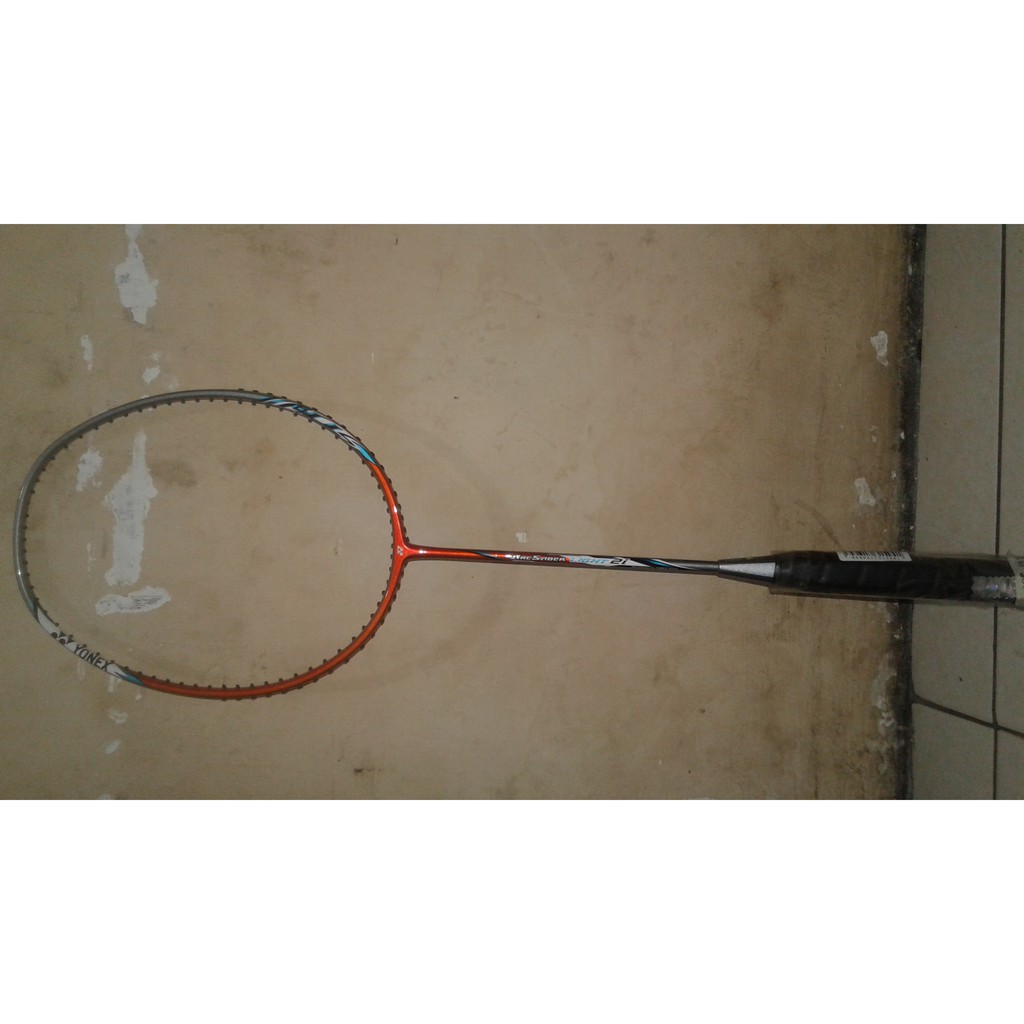 raket Yonex Arcsaber