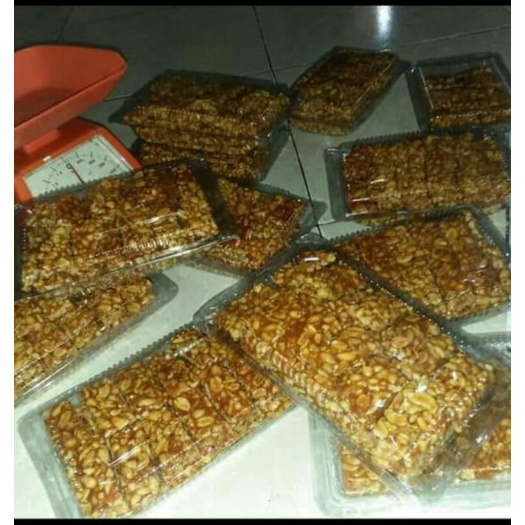 

kacang ting2 atau kacang caramel