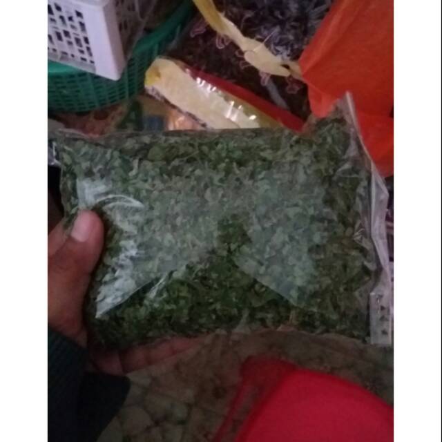 

Daum kelor / Jamu/ minuman tradisional / tinggal seduh