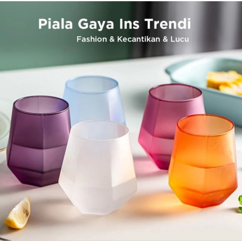 Miniso Gelas Hexagonal 320 ml