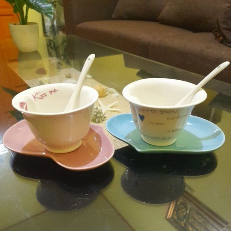 gelas set bentuk love lucu