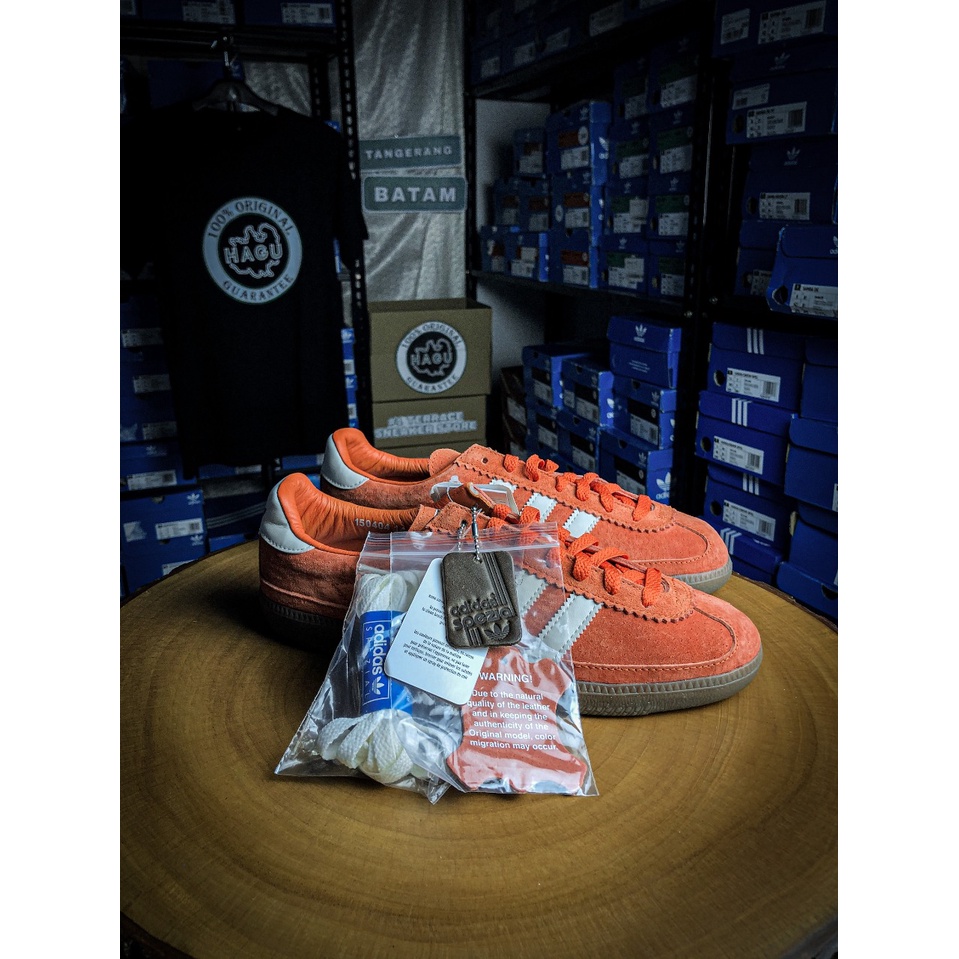 ADIDAS WHALLEY SPEZIAL [OREN/PUTIH] #F35716 HAGUSNEAKER 100% ORIGINAL 