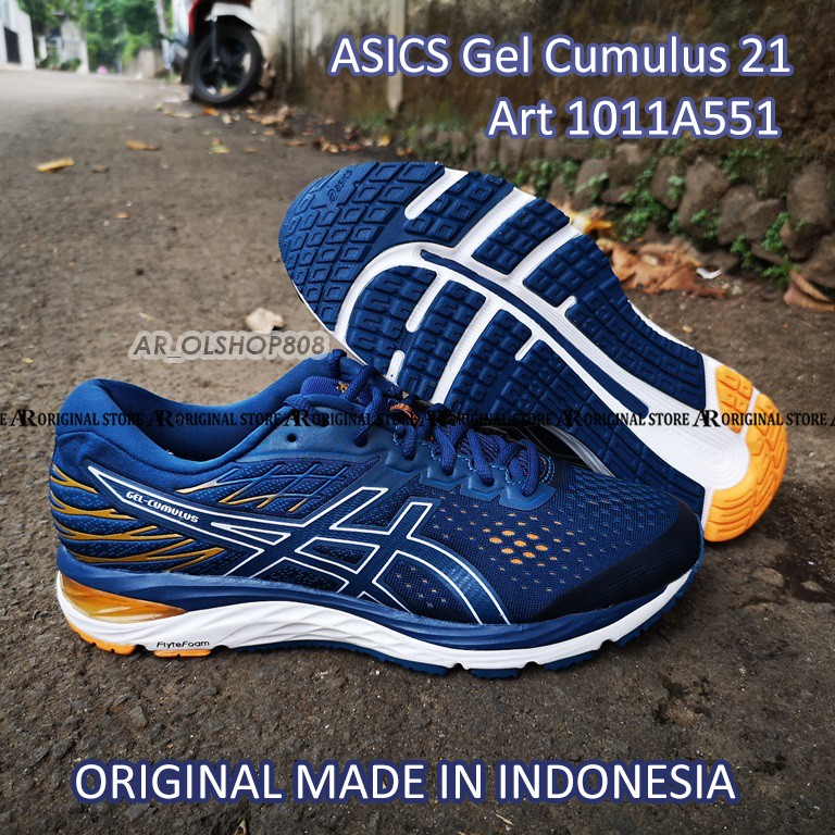 sepatu trail running asics