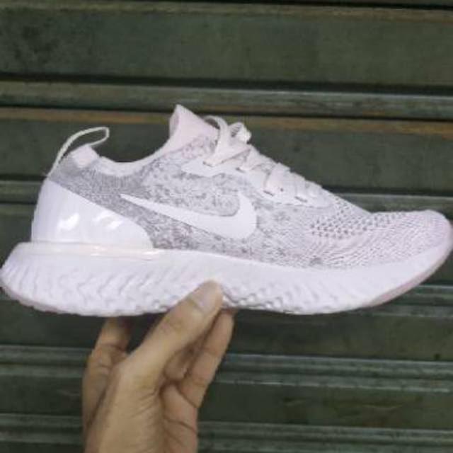  Sepatu  Nike  Epic  React  Flyknit  Pearl Pink Shopee Indonesia