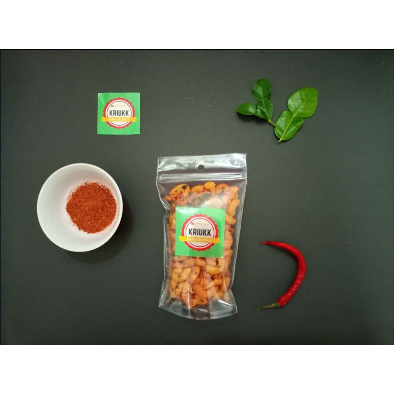 

MAKARONI PEDAS GURIH DAUN JERUK