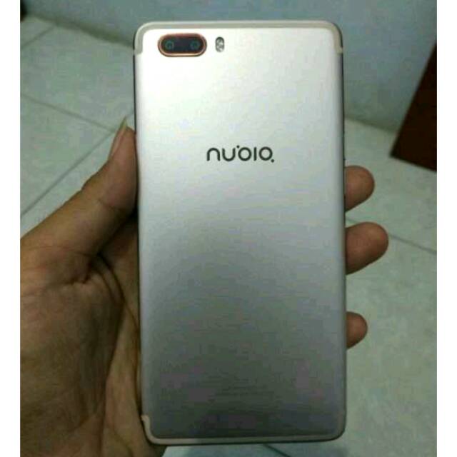 dijual murah NUBIA M2 RAM 4GB/64 beli 3.5 jt