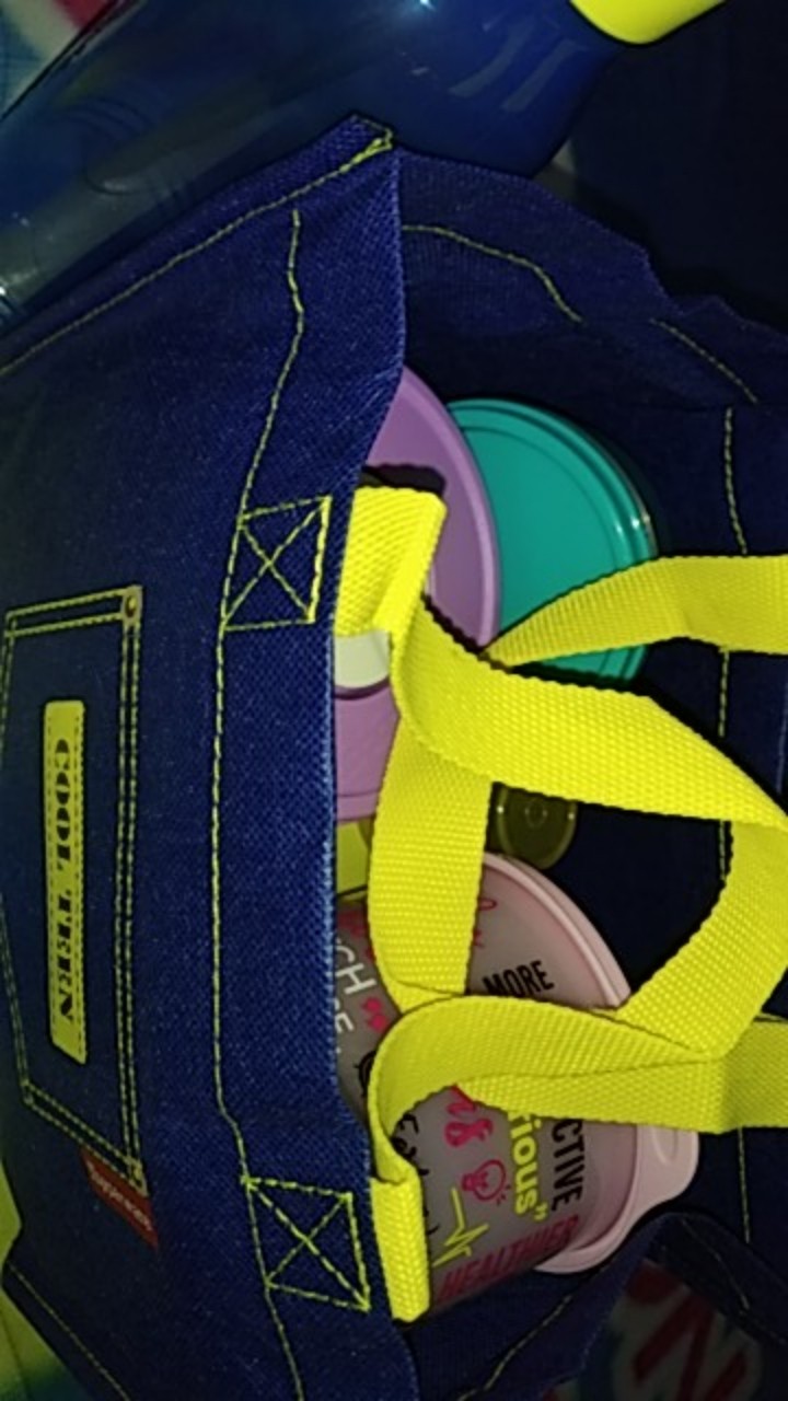 Cool Teen Lunch Set Free Bag