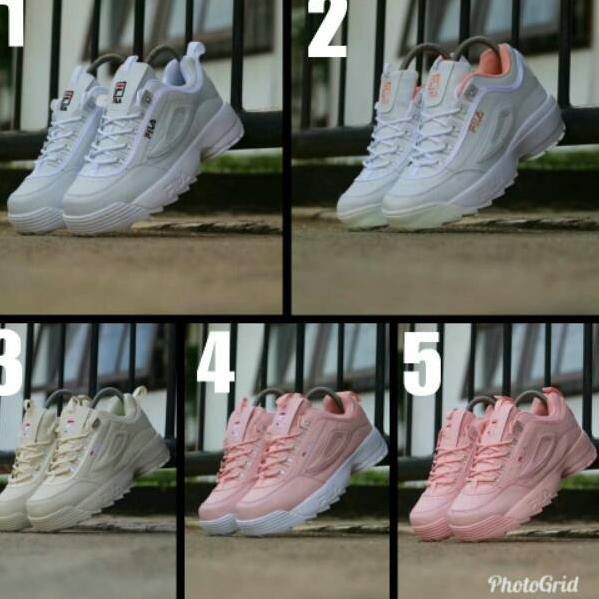 Rare Item> Sepatu fila cream import vietnam sneakers wanita fila distruptor HKR