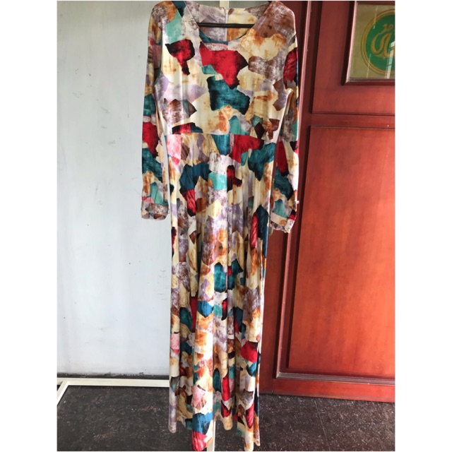 Dress bahan katun stretch motif abstrak (preloved)