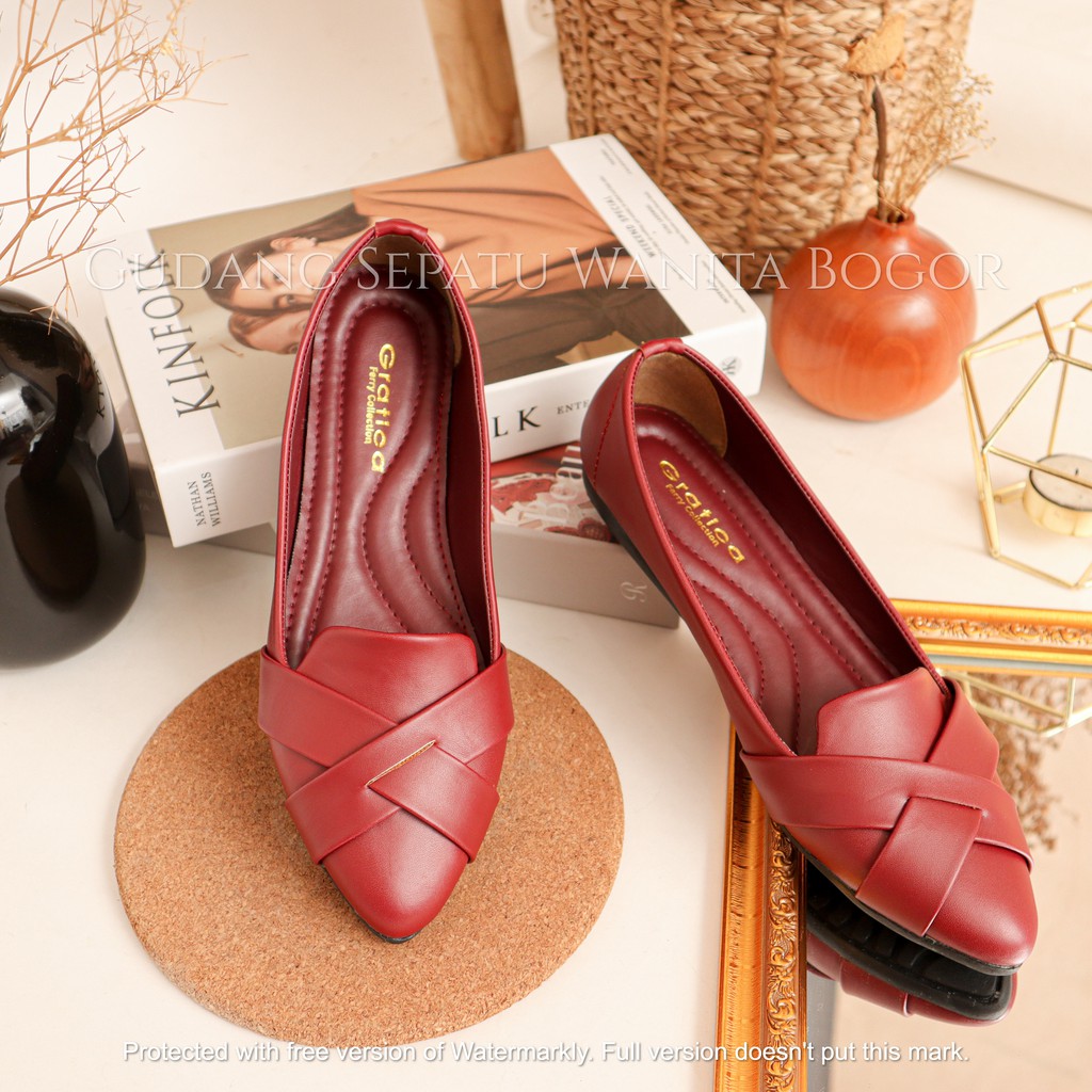 Gratica Sepatu Wanita Flat Shoes Silang Dasi B05 SD