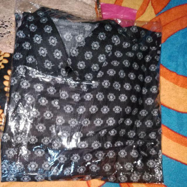 Kemeja Etnik Lengan Pendek Motif Batik Solo Ori