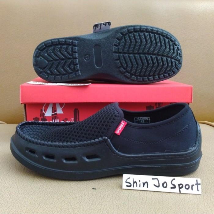Ardiles Slip On Pria Wanita Original Model Crocs Ringan Anti Licin Air