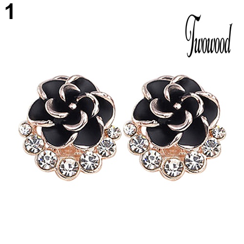 Anting Stud Desain Bunga Peony Camellia Bahan Alloy Aksen Berlian Imitasi Untuk Wanita