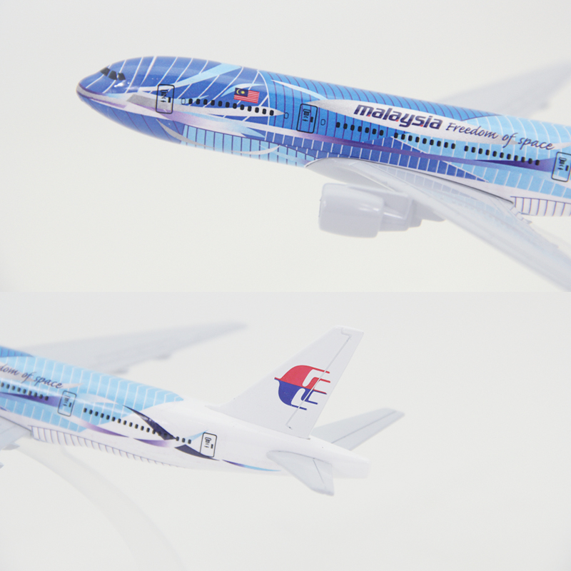 Boeing 777 Model Pesawat Airline B777 Die Cast Bahan Metal Alloy Ukuran 16CM