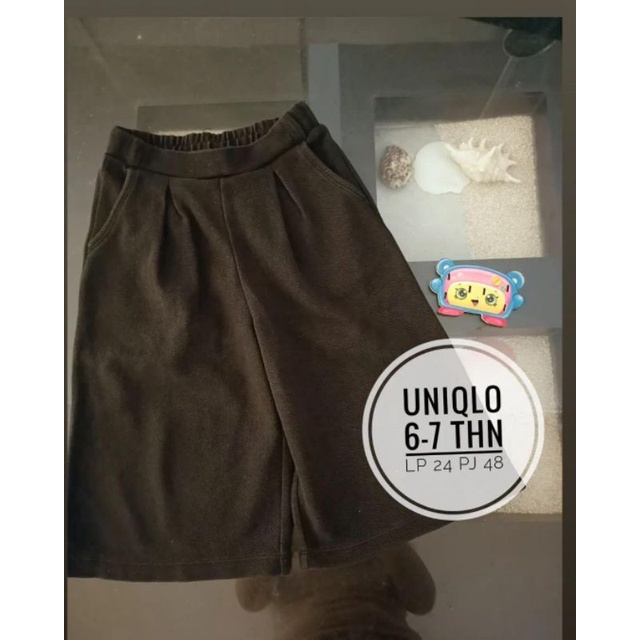 preloved celana anak uniqlo kids hitam kulot 6-7