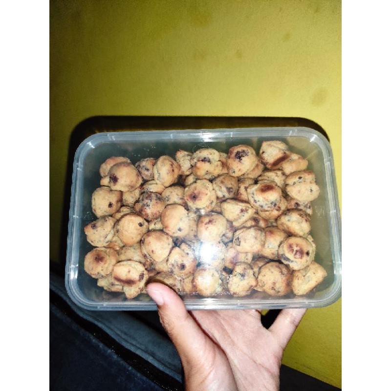 

SOES MINI ISI COKLAT KEMASAN BOX